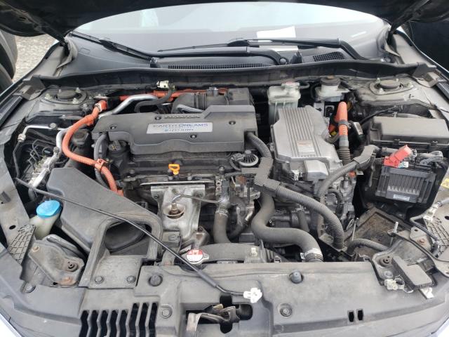 Photo 6 VIN: JHMCR6F31HC017745 - HONDA ACCORD HYB 