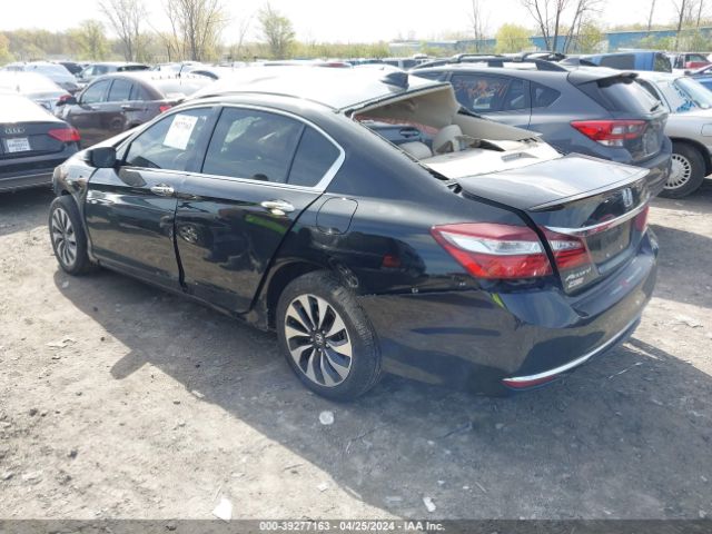 Photo 2 VIN: JHMCR6F32HC005054 - HONDA ACCORD 