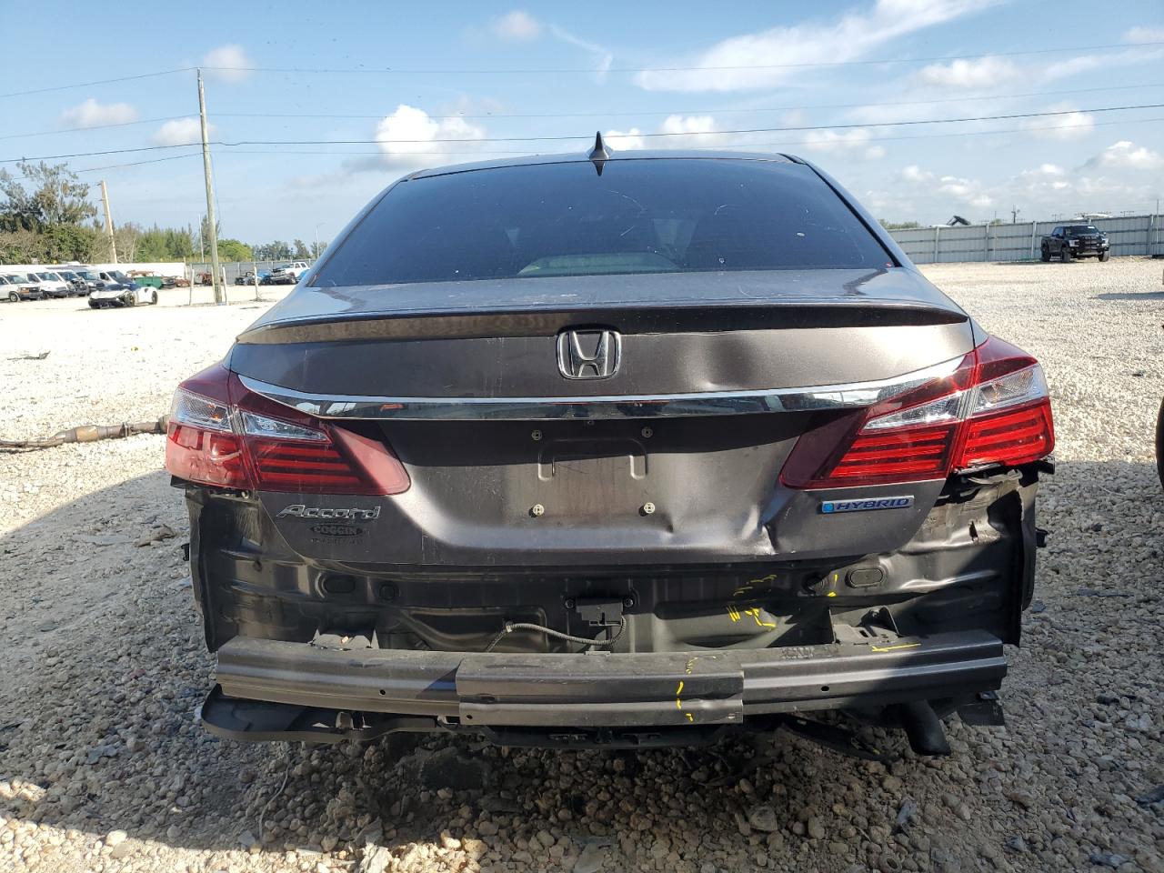 Photo 5 VIN: JHMCR6F32HC018984 - HONDA ACCORD 