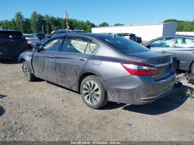 Photo 2 VIN: JHMCR6F35HC005906 - HONDA ACCORD 