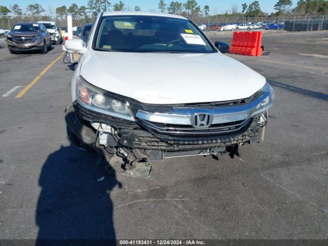 Photo 5 VIN: JHMCR6F36HC018356 - HONDA ACCORD 