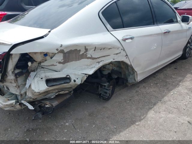 Photo 5 VIN: JHMCR6F38HC003678 - HONDA ACCORD 