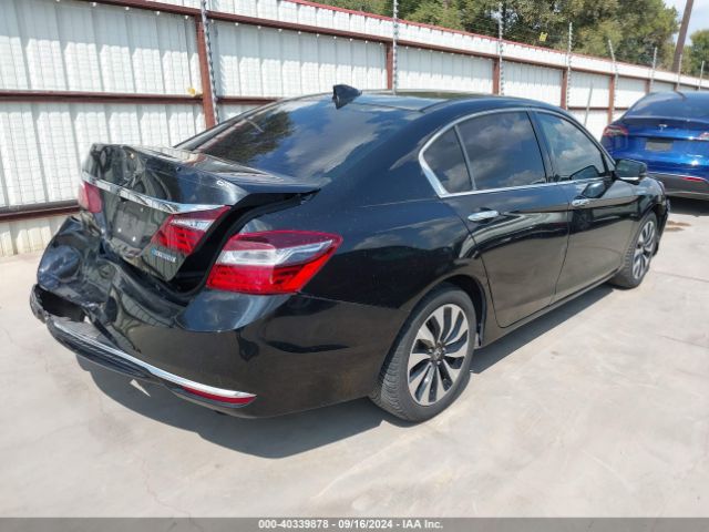 Photo 3 VIN: JHMCR6F39HC015290 - HONDA ACCORD 