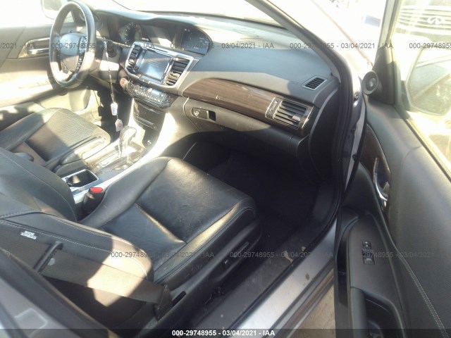 Photo 4 VIN: JHMCR6F51HC006231 - HONDA ACCORD HYBRID 