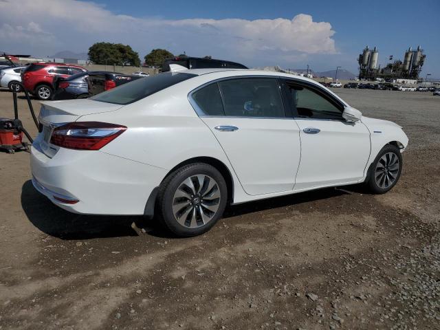 Photo 2 VIN: JHMCR6F51HC009131 - HONDA ACCORD 