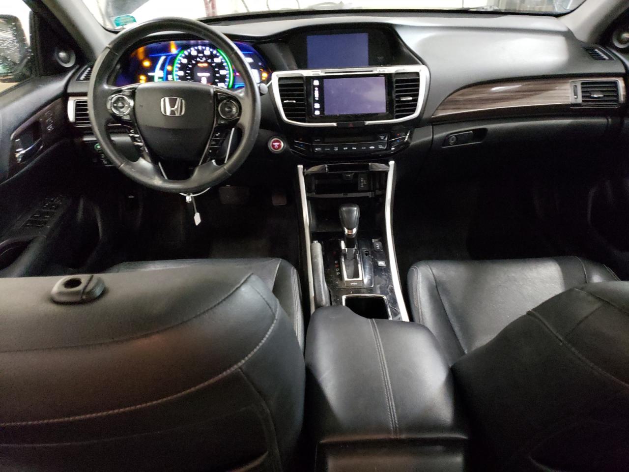 Photo 7 VIN: JHMCR6F52HC017027 - HONDA ACCORD 