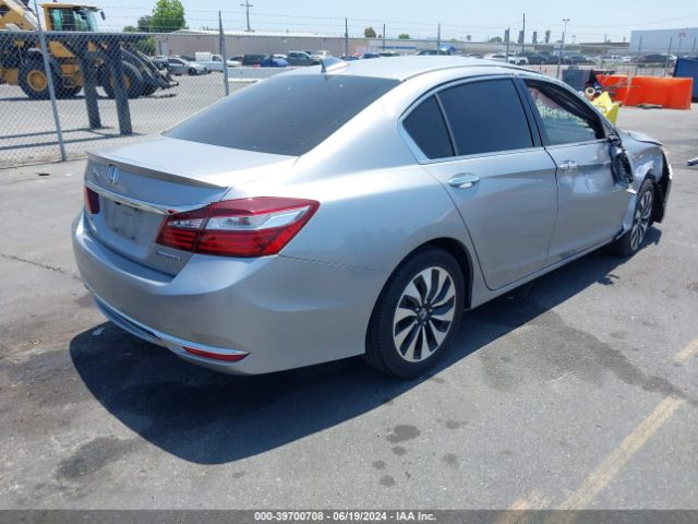 Photo 3 VIN: JHMCR6F52HC024964 - HONDA ACCORD 