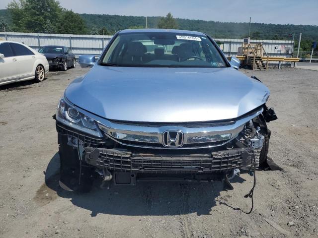 Photo 4 VIN: JHMCR6F53HC011897 - HONDA ACCORD 