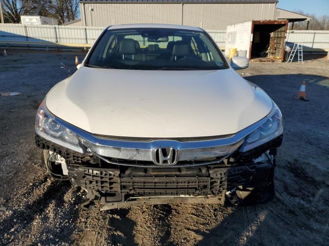 Photo 4 VIN: JHMCR6F53HC012032 - HONDA ACCORD HYB 