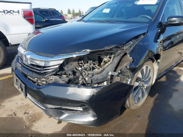 Photo 5 VIN: JHMCR6F54HC022701 - HONDA ACCORD 