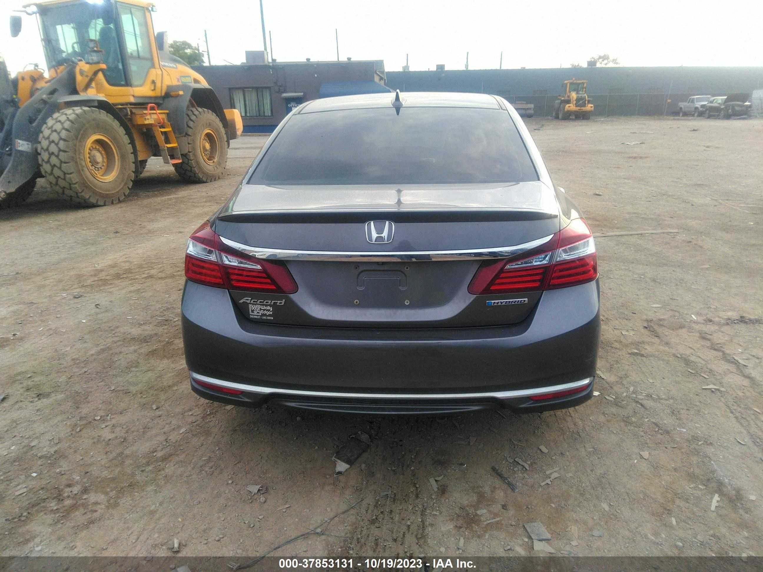 Photo 15 VIN: JHMCR6F55HC021542 - HONDA ACCORD 