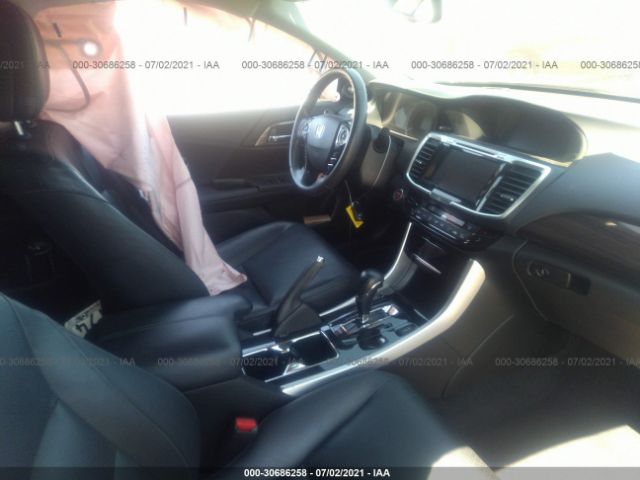 Photo 4 VIN: JHMCR6F57HC003866 - HONDA ACCORD HYBRID 