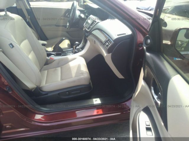 Photo 4 VIN: JHMCR6F58HC027996 - HONDA ACCORD HYBRID 