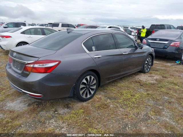 Photo 3 VIN: JHMCR6F59HC005599 - HONDA ACCORD 