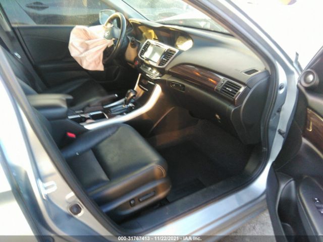 Photo 4 VIN: JHMCR6F59HC020586 - HONDA ACCORD HYBRID 