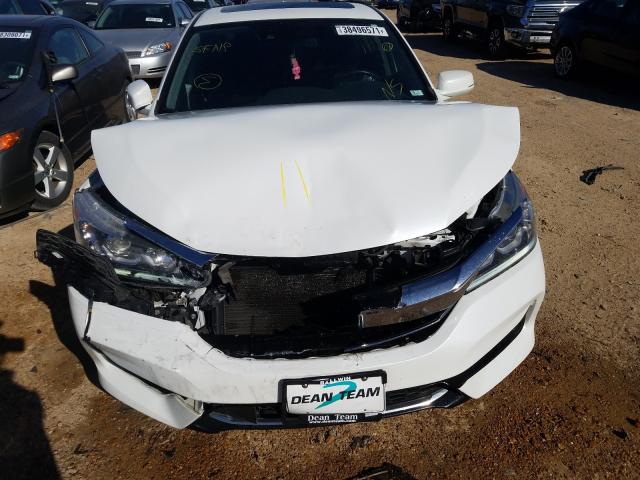 Photo 6 VIN: JHMCR6F5XHC011363 - HONDA ACCORD HYB 