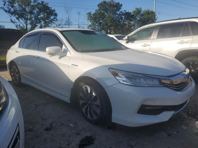 Photo 3 VIN: JHMCR6F71HC000897 - HONDA ACCORD TOU 