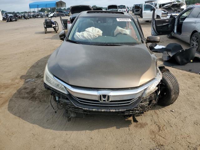 Photo 4 VIN: JHMCR6F71HC010832 - HONDA ACCORD TOU 