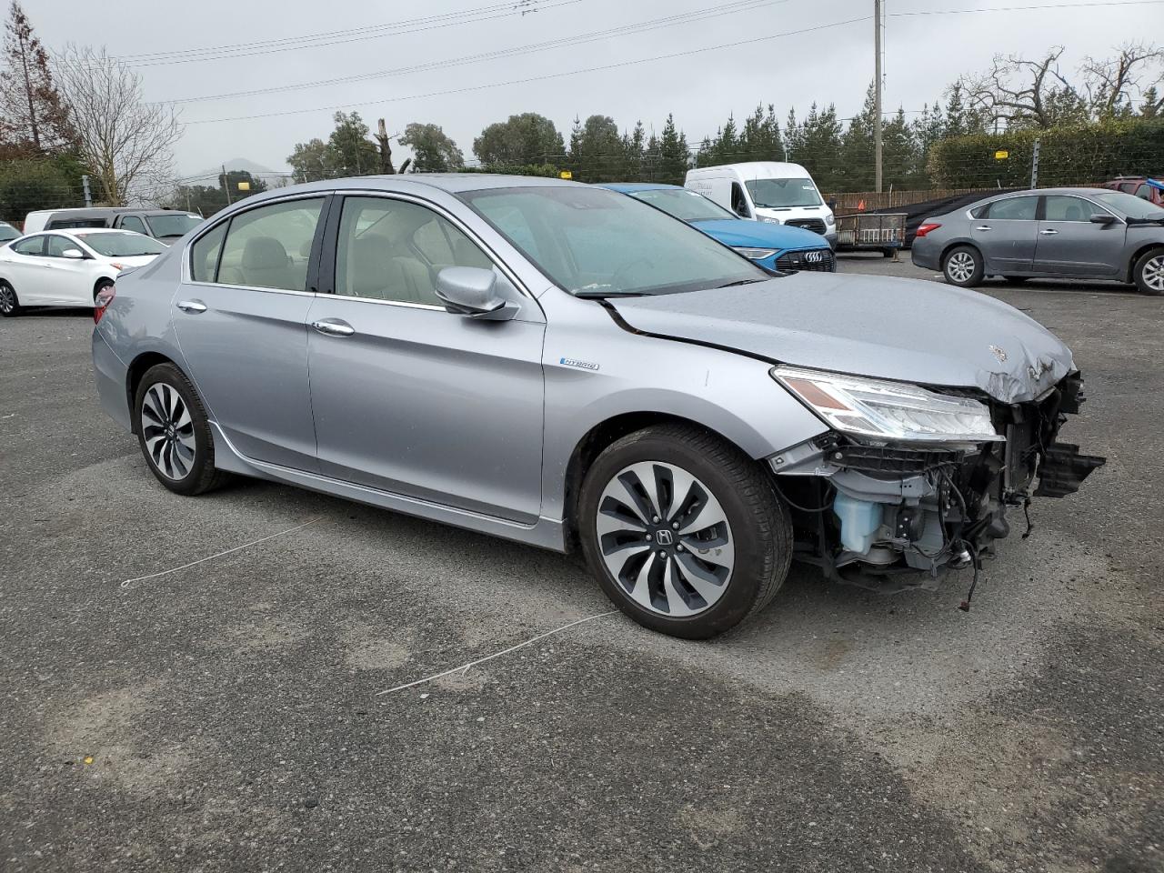 Photo 3 VIN: JHMCR6F71HC020163 - HONDA ACCORD 