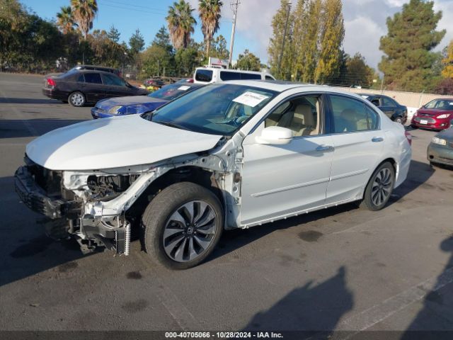 Photo 1 VIN: JHMCR6F72HC011231 - HONDA ACCORD 