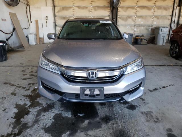 Photo 4 VIN: JHMCR6F72HC014467 - HONDA ACCORD TOU 