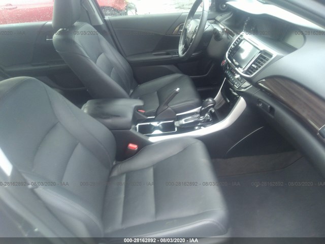 Photo 4 VIN: JHMCR6F73HC025803 - HONDA ACCORD HYBRID 