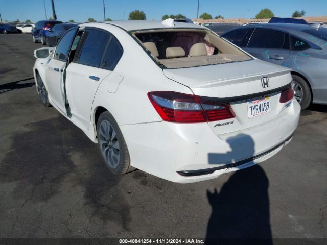 Photo 2 VIN: JHMCR6F74HC024272 - HONDA ACCORD 