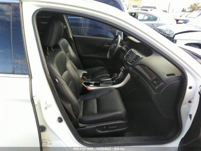 Photo 4 VIN: JHMCR6F75HC013362 - HONDA ACCORD HYBRID 