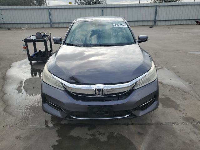 Photo 4 VIN: JHMCR6F75HC028461 - HONDA ACCORD TOU 