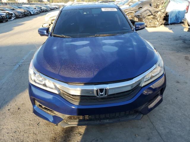 Photo 4 VIN: JHMCR6F76HC000815 - HONDA ACCORD TOU 