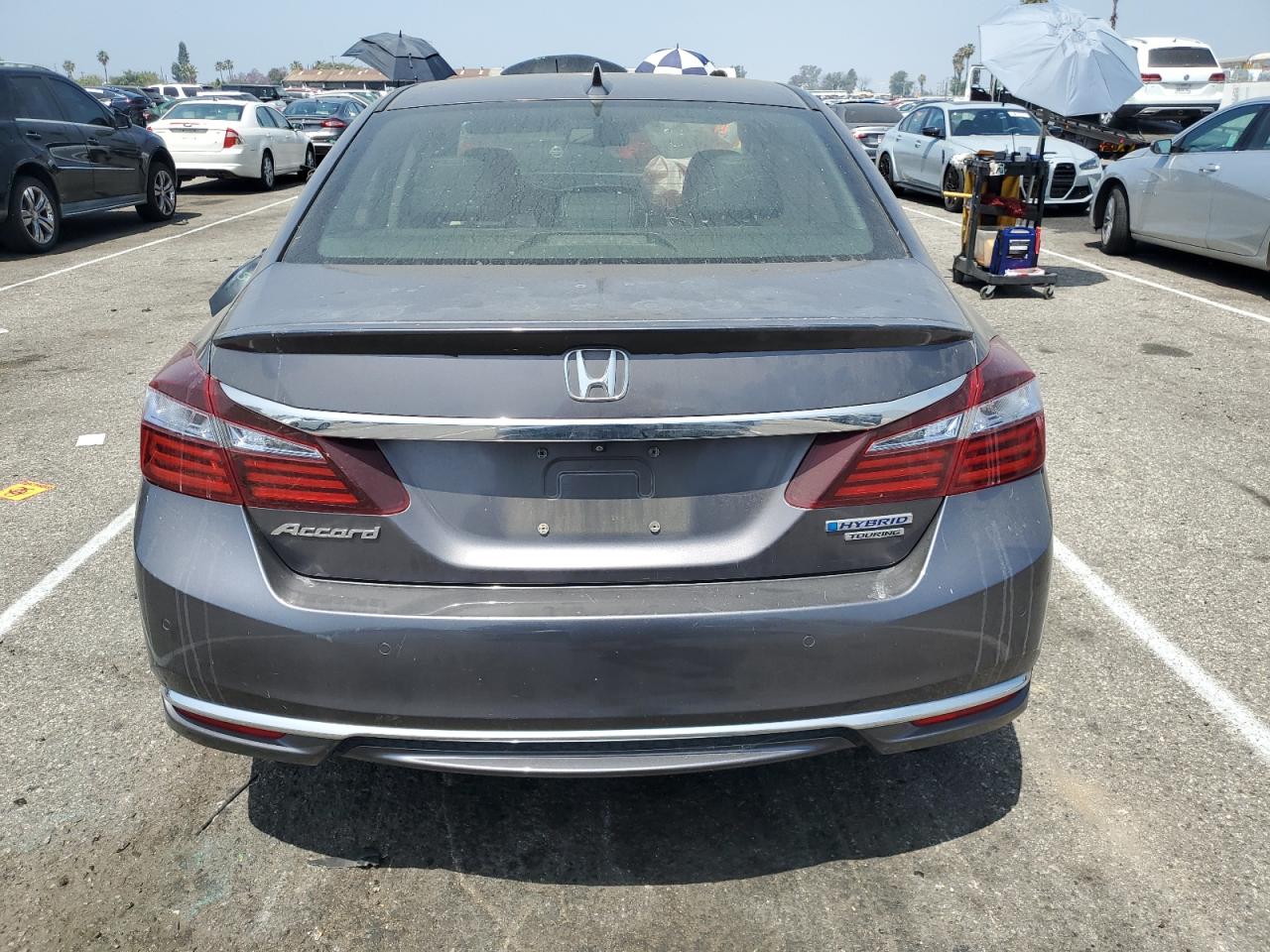 Photo 5 VIN: JHMCR6F76HC031613 - HONDA ACCORD 