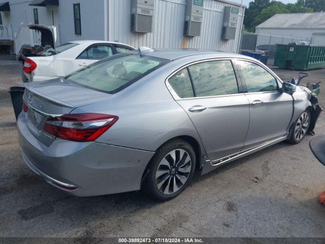 Photo 3 VIN: JHMCR6F78HC026087 - HONDA ACCORD 