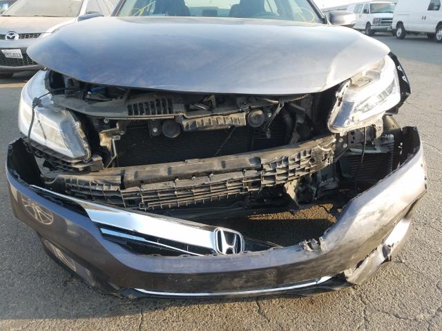 Photo 8 VIN: JHMCR6F79HC003398 - HONDA ACCORD 