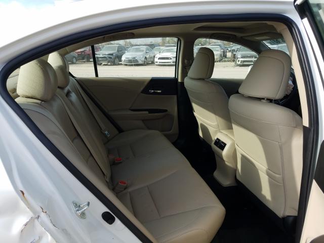 Photo 5 VIN: JHMCR6F79HC015714 - HONDA ACCORD TOU 