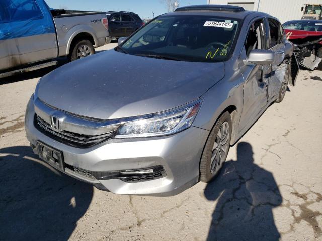 Photo 1 VIN: JHMCR6F7XHC002891 - HONDA ACCORD TOU 