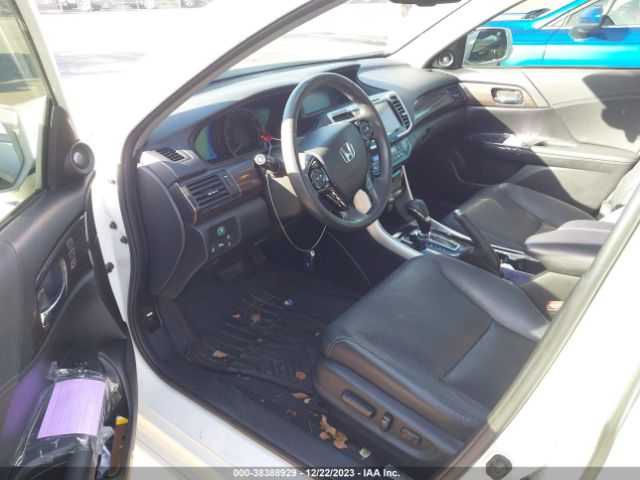 Photo 4 VIN: JHMCR6F7XHC025829 - HONDA ACCORD HYBRID 