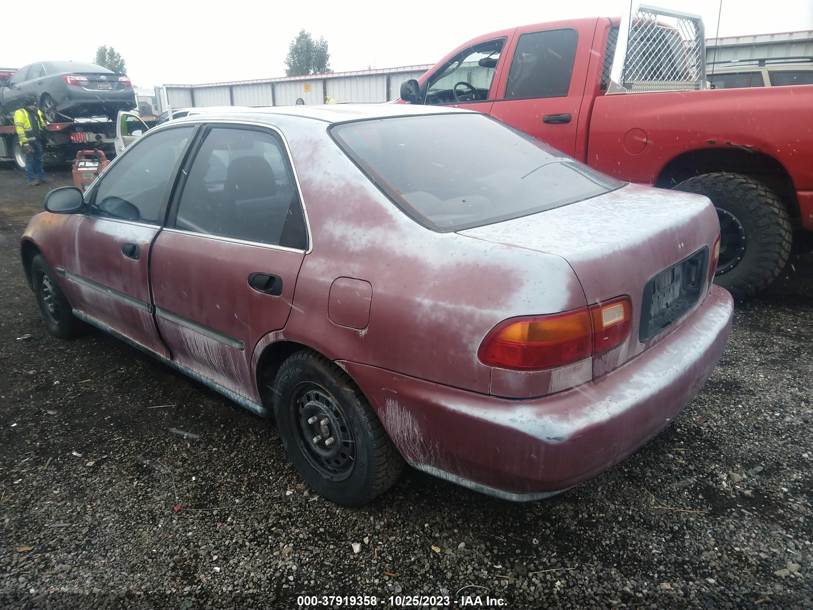 Photo 2 VIN: JHMEG8556NS043742 - HONDA CIVIC 