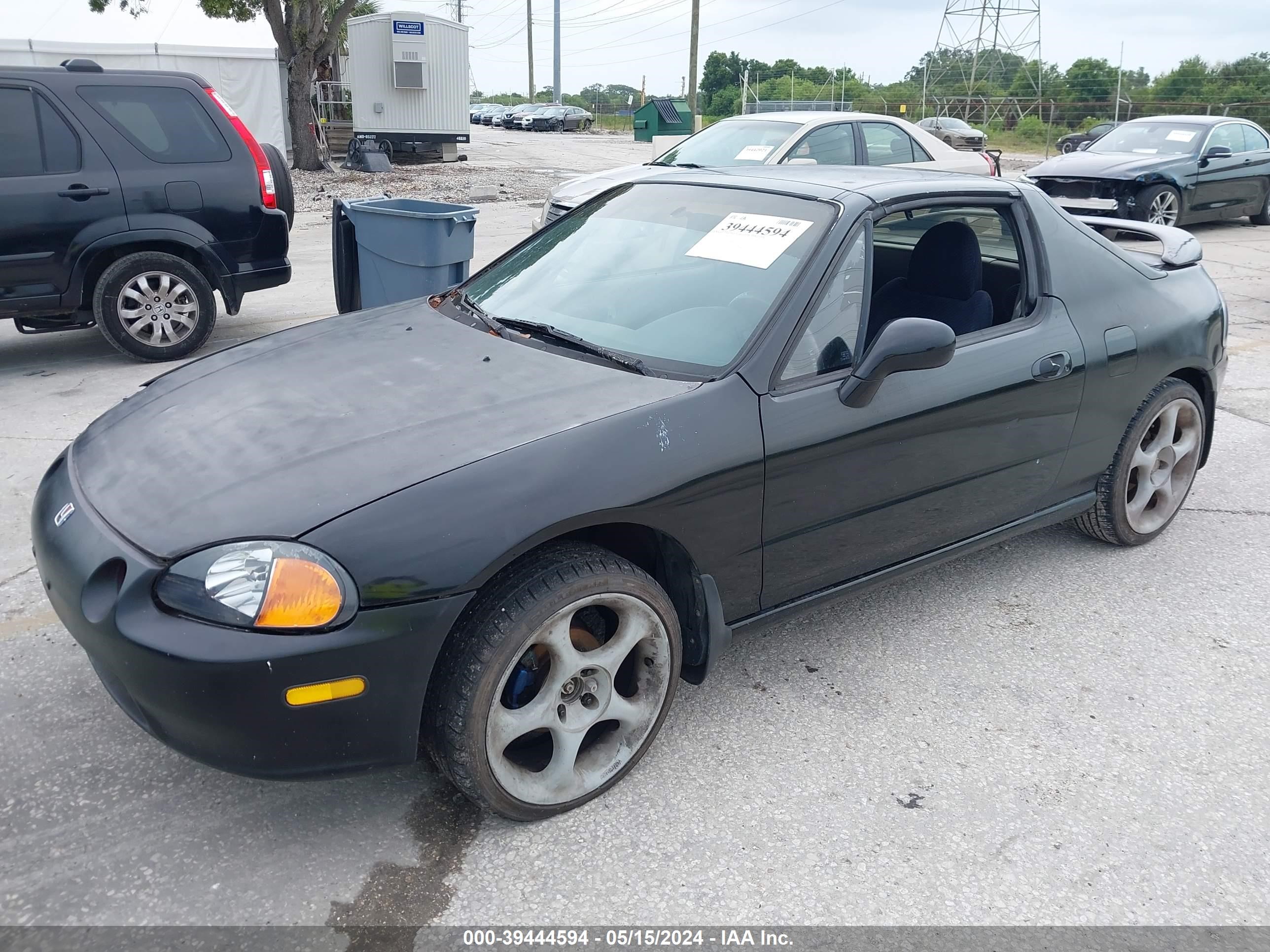 Photo 1 VIN: JHMEH6162PS003175 - HONDA CIVIC 