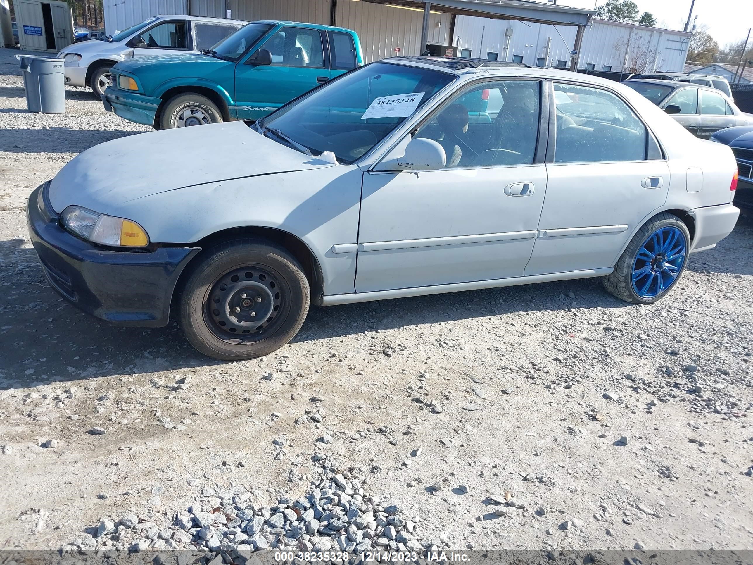 Photo 1 VIN: JHMEH9697PS002799 - HONDA CIVIC 