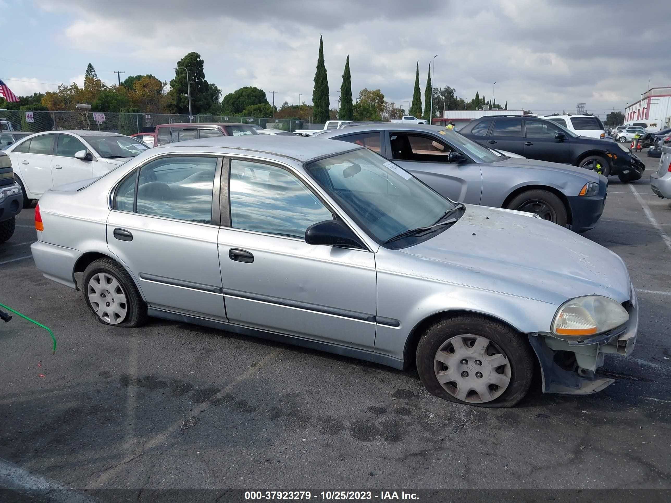 Photo 12 VIN: JHMEJ6672WS001740 - HONDA CIVIC 