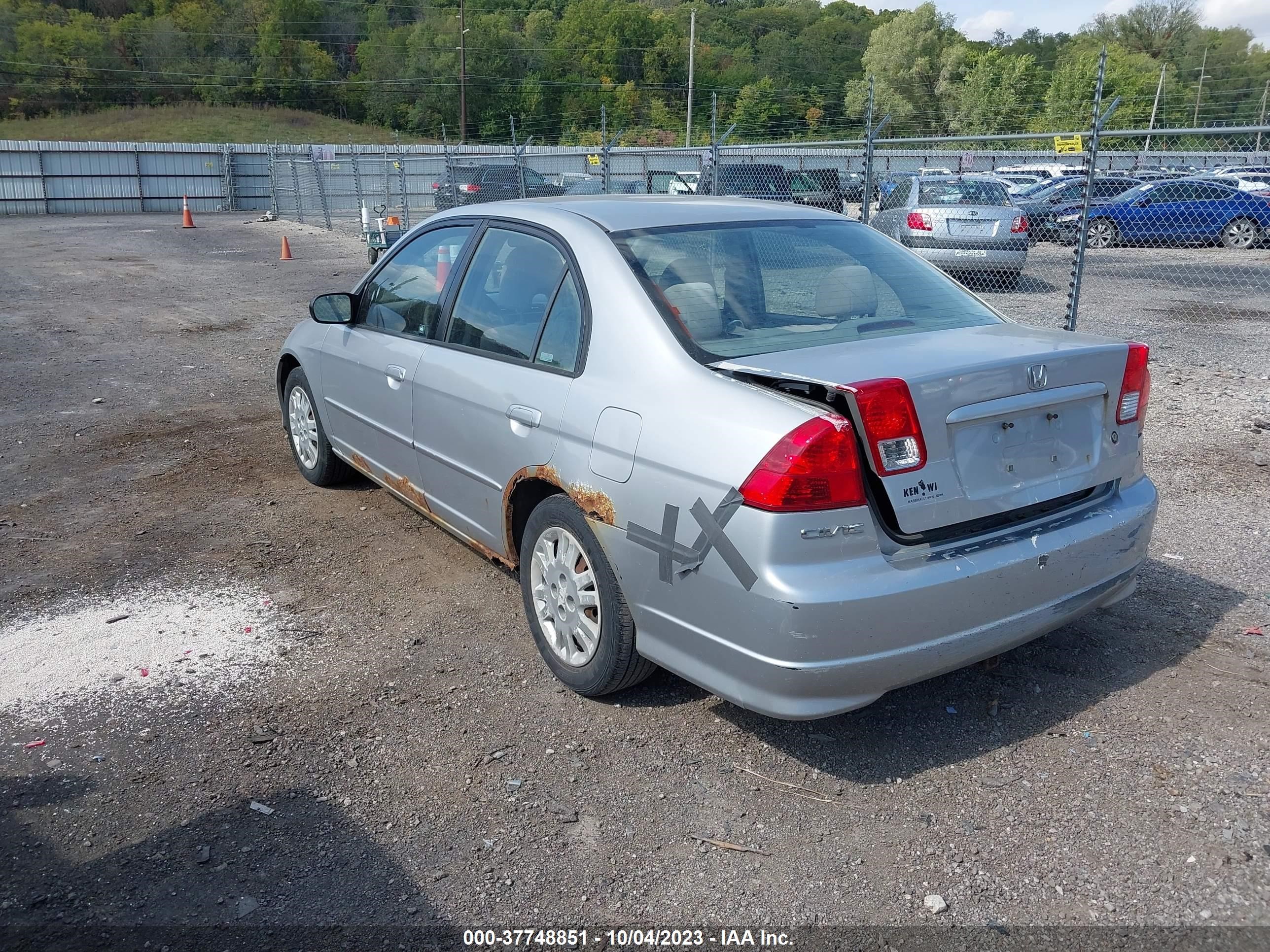 Photo 2 VIN: JHMES16505S006013 - HONDA CIVIC 