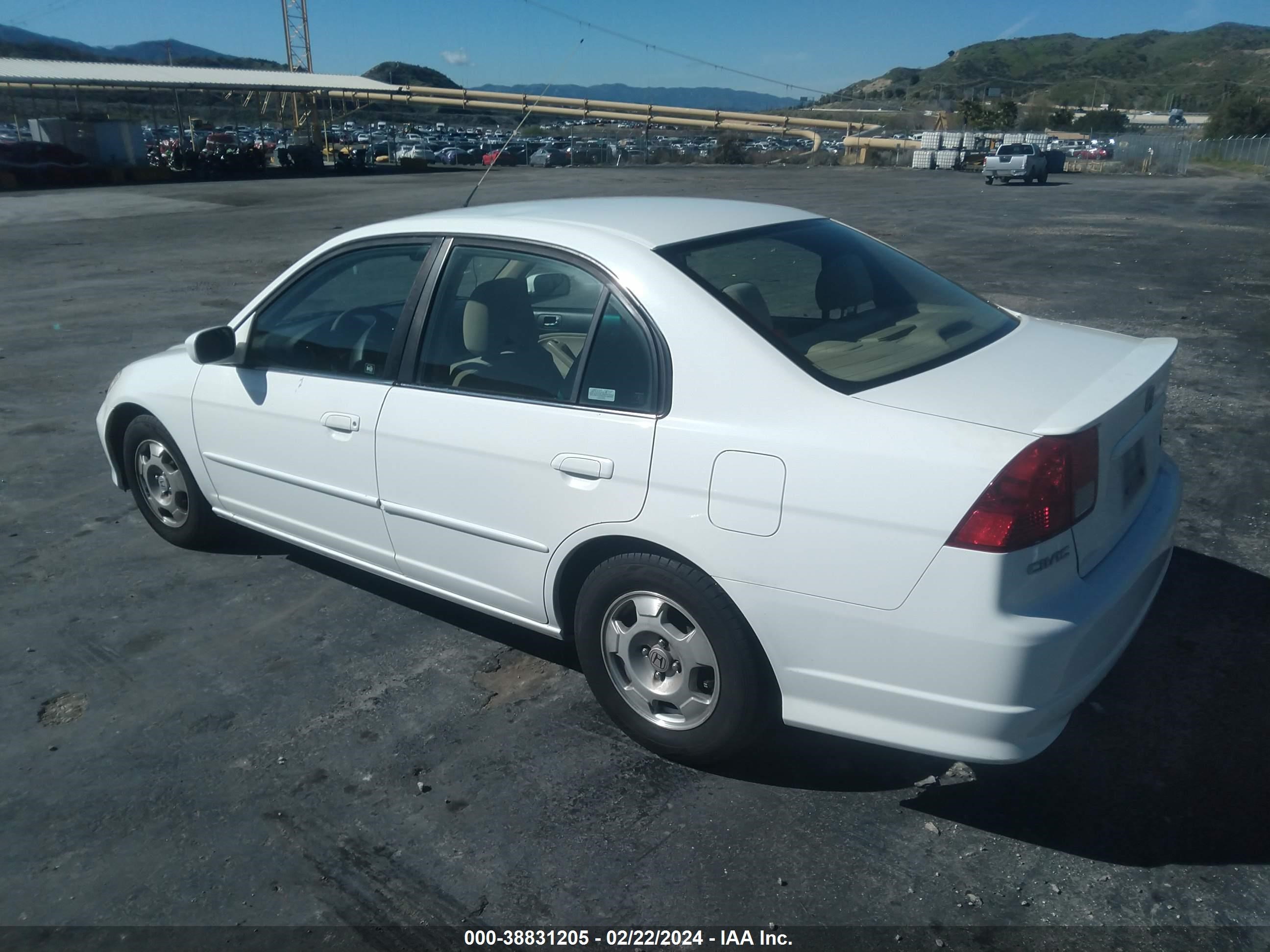 Photo 2 VIN: JHMES966X4S002914 - HONDA CIVIC 