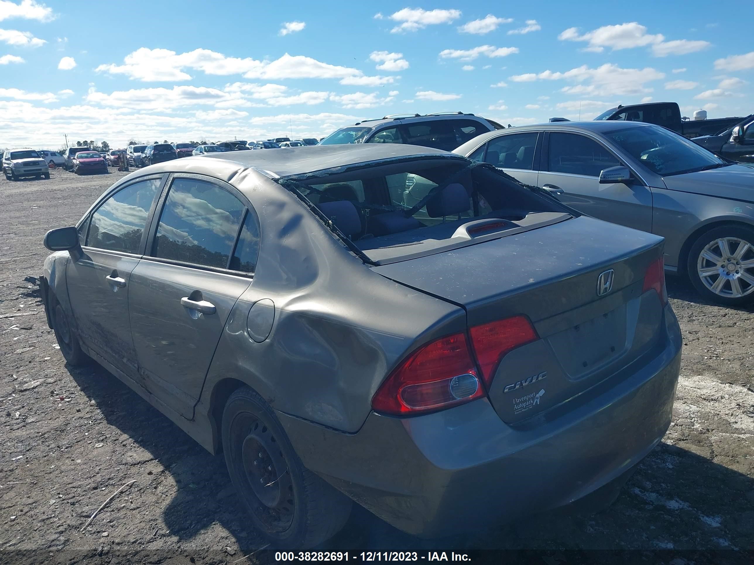 Photo 2 VIN: JHMFA15556S000539 - HONDA CIVIC 