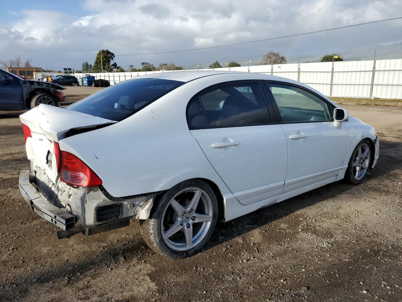 Photo 2 VIN: JHMFA16817S004002 - HONDA CIVIC 