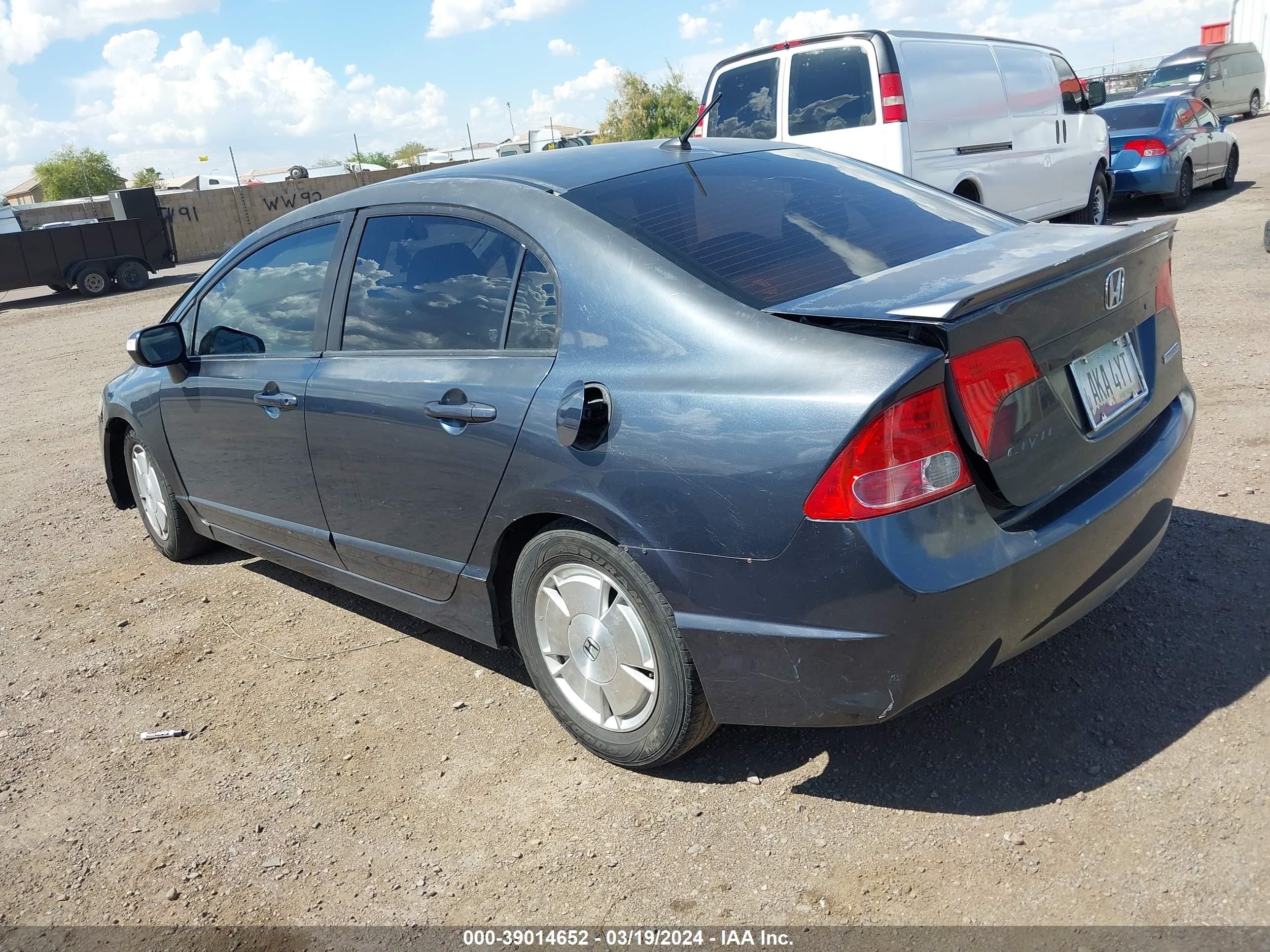 Photo 2 VIN: JHMFA36217S015931 - HONDA CIVIC 