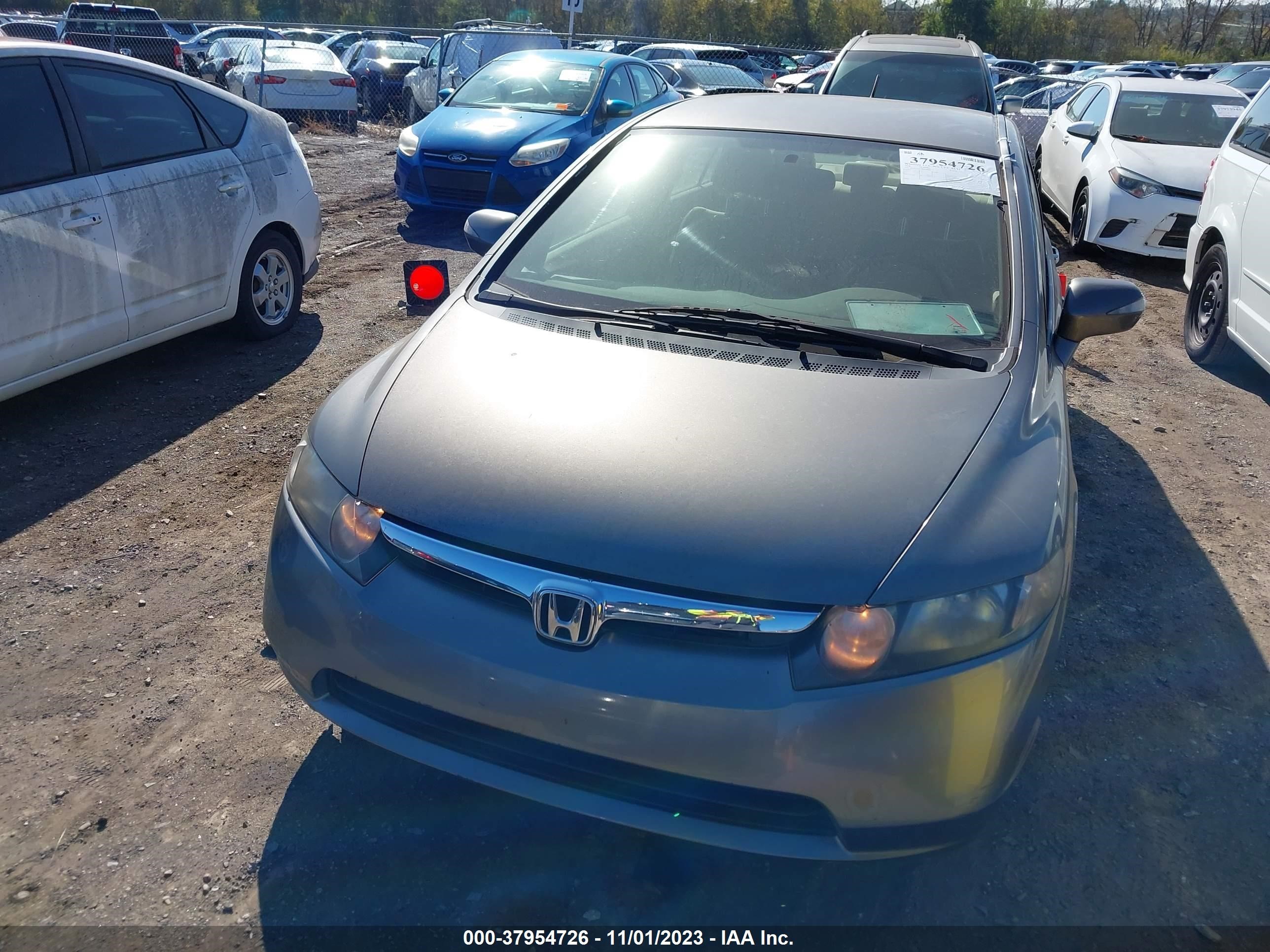 Photo 5 VIN: JHMFA36228S020945 - HONDA CIVIC 