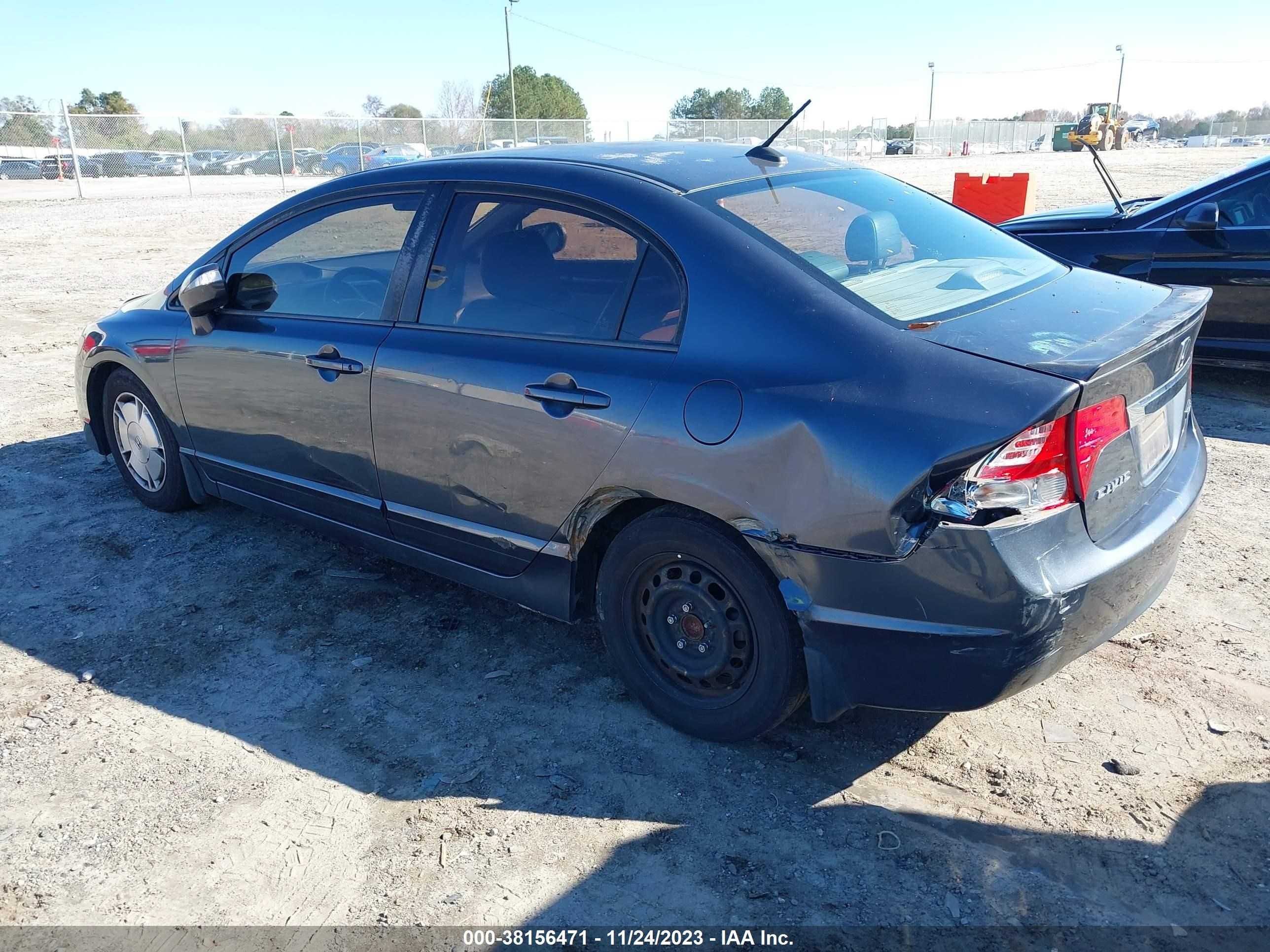 Photo 2 VIN: JHMFA36239S011205 - HONDA CIVIC 