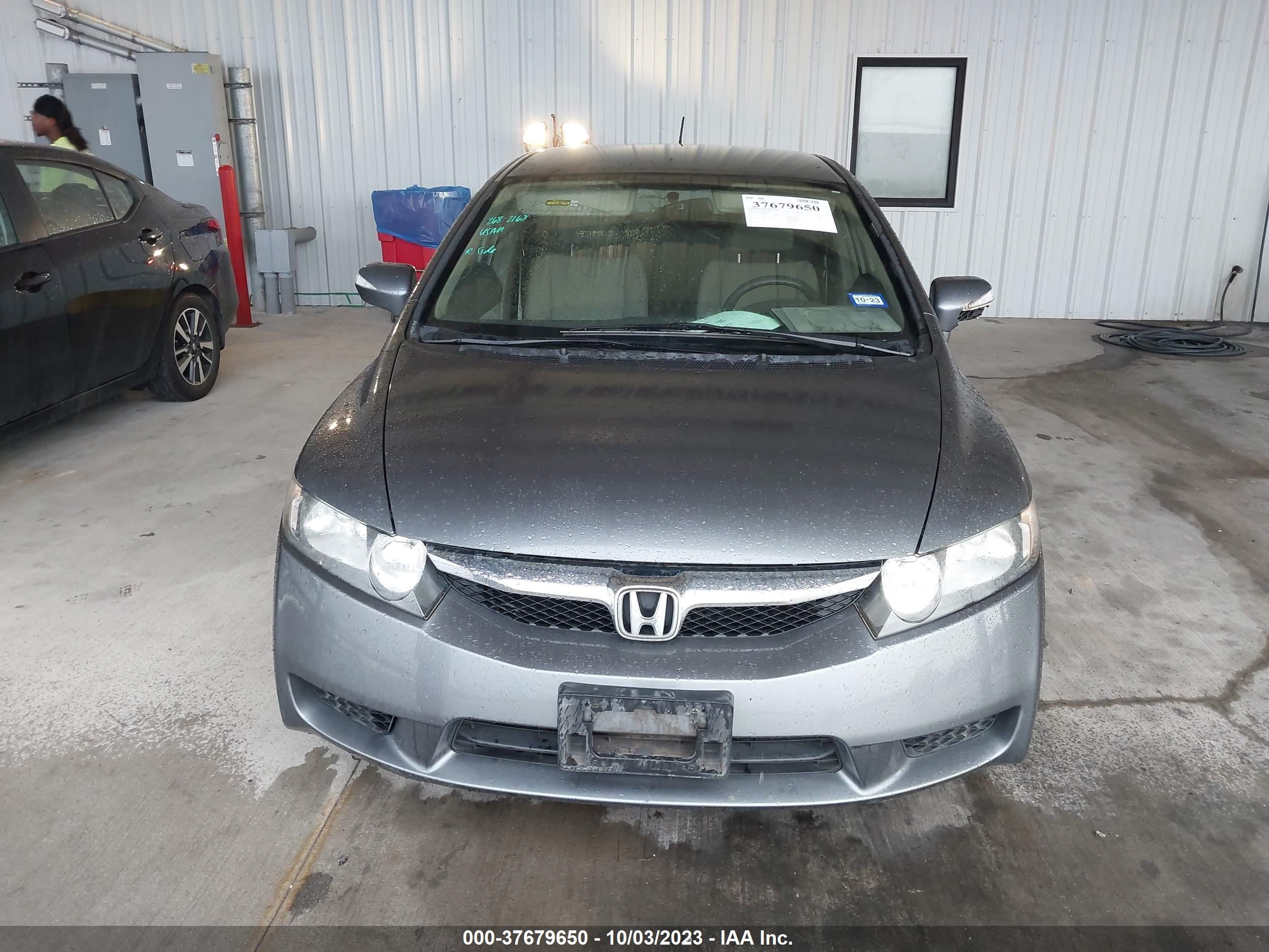 Photo 5 VIN: JHMFA36289S011779 - HONDA CIVIC 