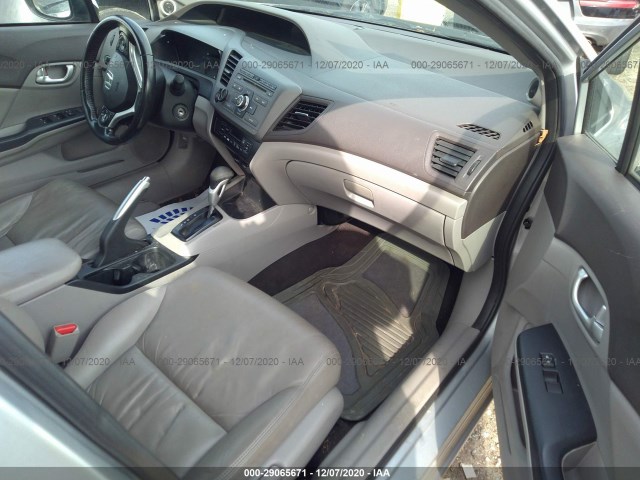 Photo 4 VIN: JHMFB4F31CS005082 - HONDA CIVIC HYBRID 