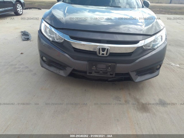 Photo 5 VIN: JHMFC1F30JX018319 - HONDA CIVIC SEDAN 